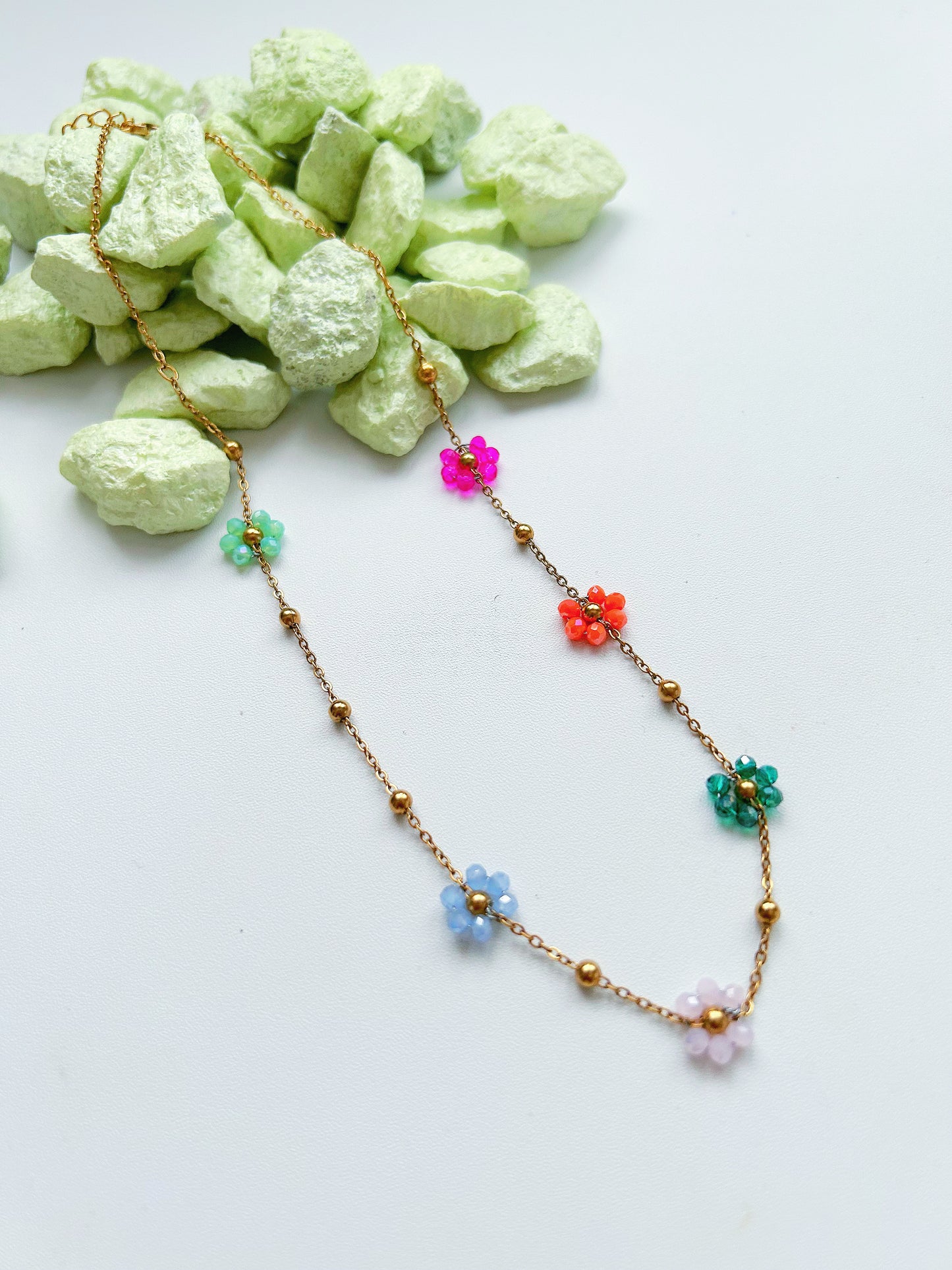 Flower choker